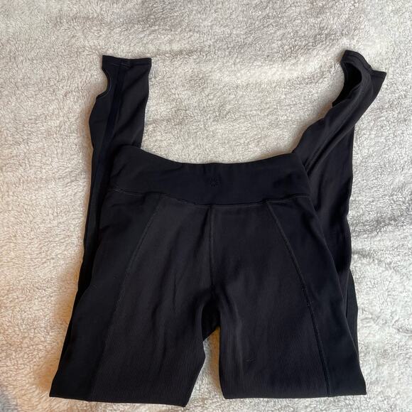 ATHLETA GIRL‎ Grace High Rise Black Large Stir-Up Tight Leggings Ribbed - Picture 4 of 5